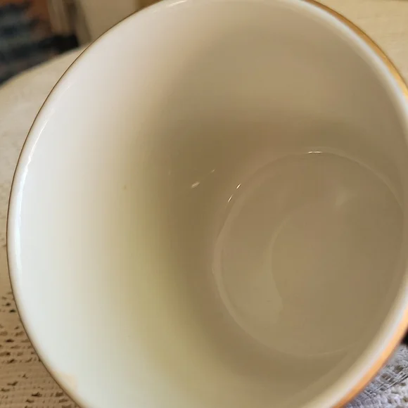 Hall Tom & Jerry Mug - Picture 5 of 6